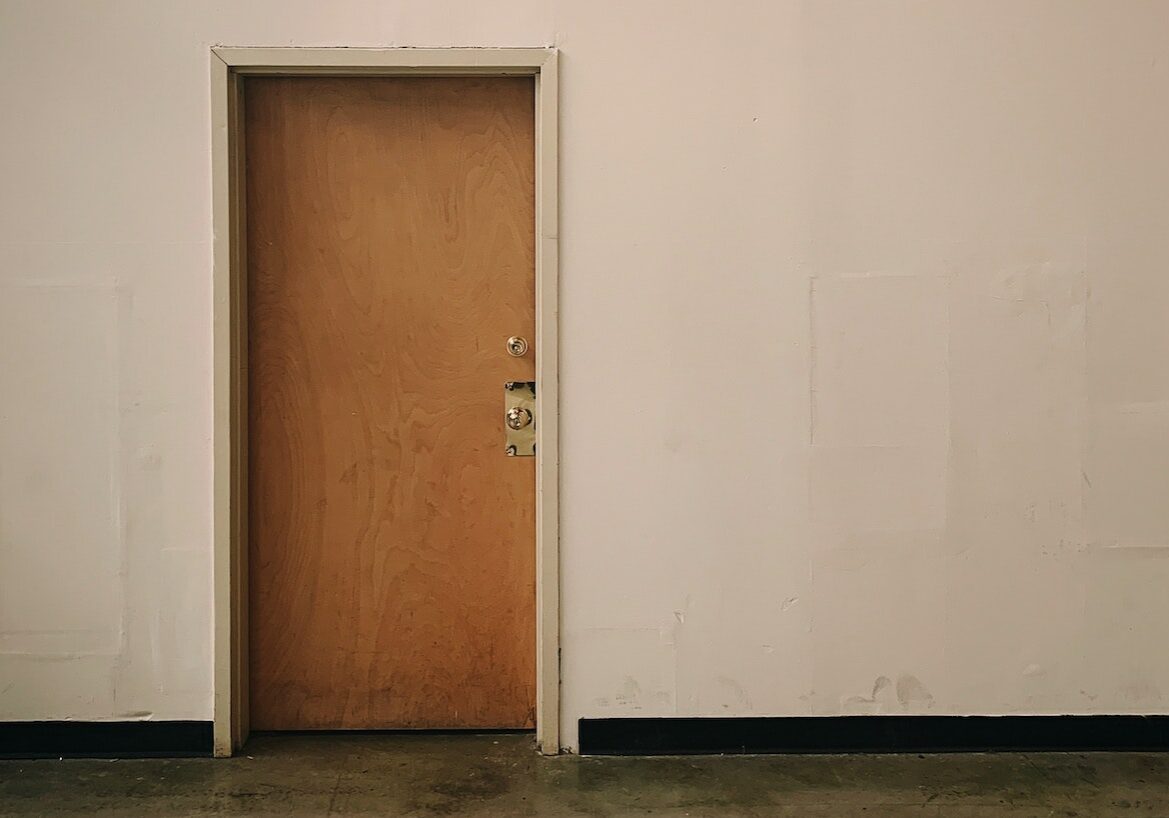 bedroom wooden door