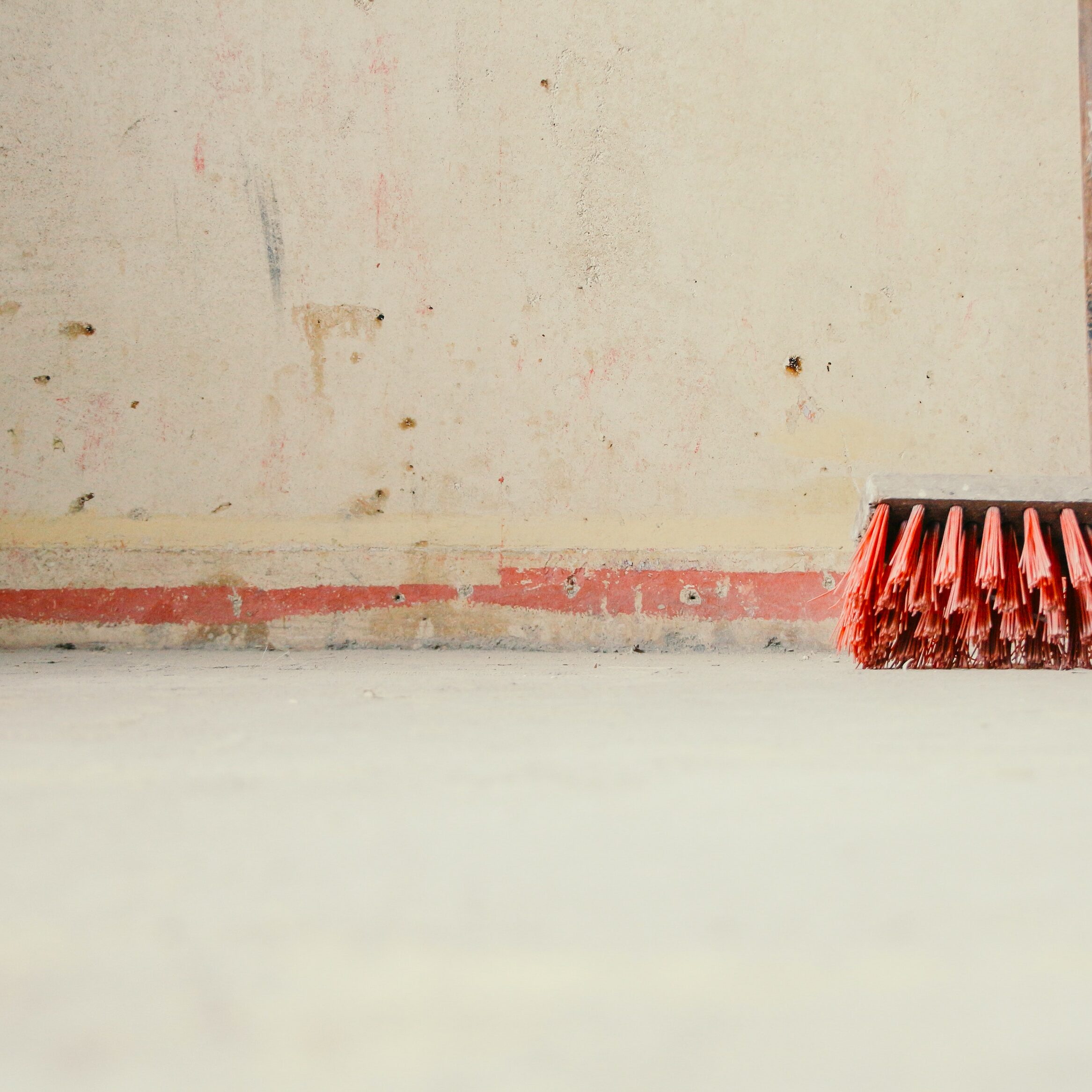 broom cleaning